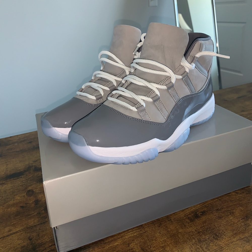 Air Jordan 11 Retro ‘Cool Grey’ 2021 (Brand New)